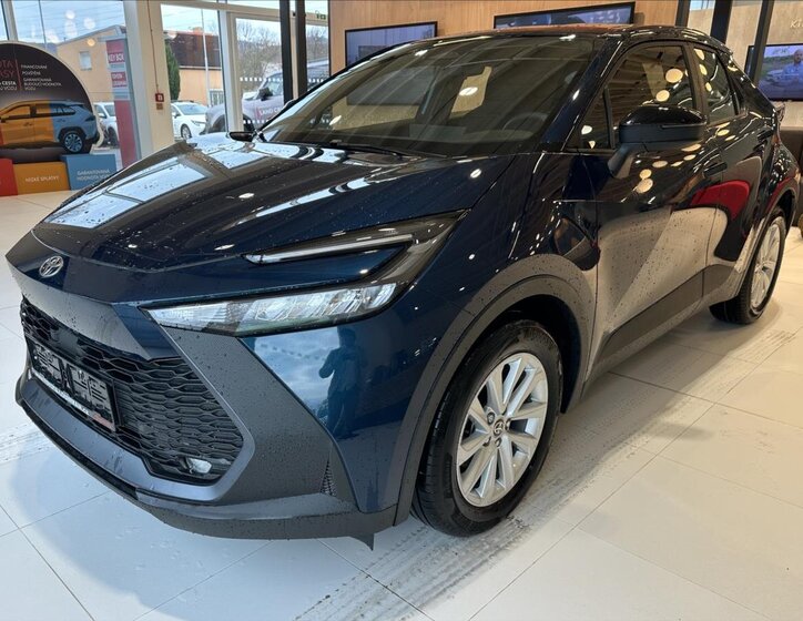 Toyota C-HR SUV 1,8 l 103 kw