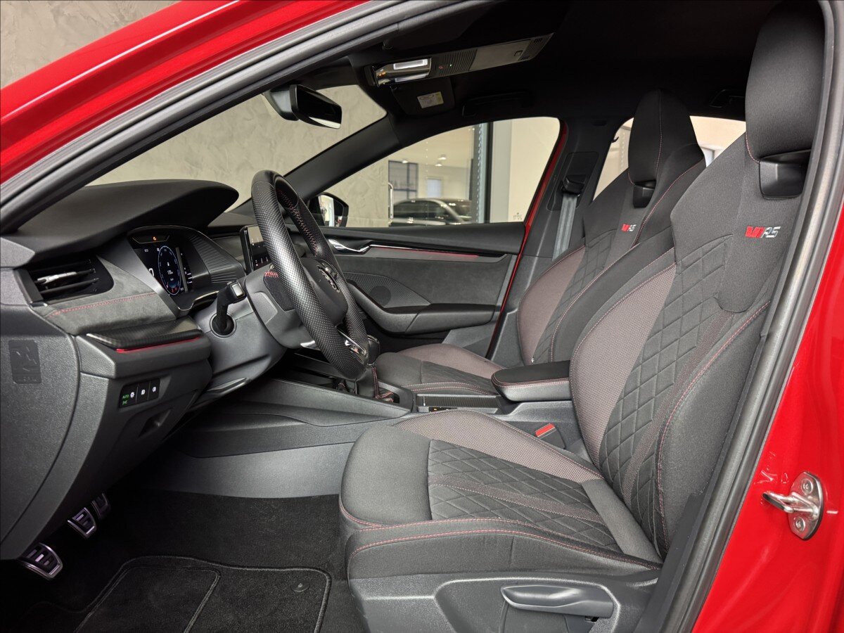 Škoda Octavia Sedan / Limuzína 2,0 l 180 kw