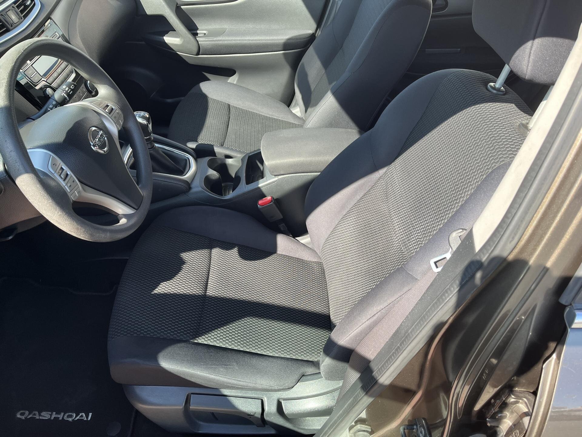 Nissan Qashqai SUV / Terénní 1,2 l 85 kw