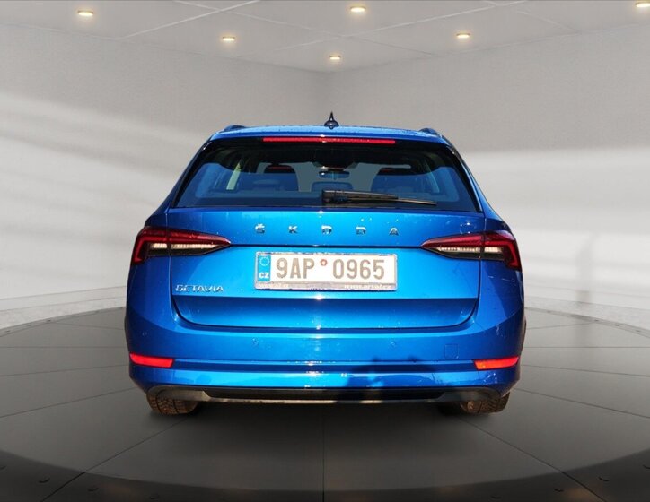 Škoda Octavia Kombi 2,0 l 85 kw