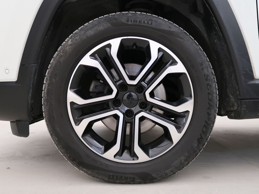 Jeep Compass SUV / Terénní 1,6 l 96 kw