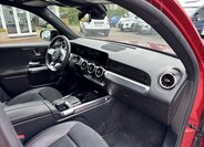 Mercedes-Benz GLB SUV / Terénní 2,0 l 225 kw