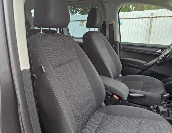 Volkswagen Caddy 26
