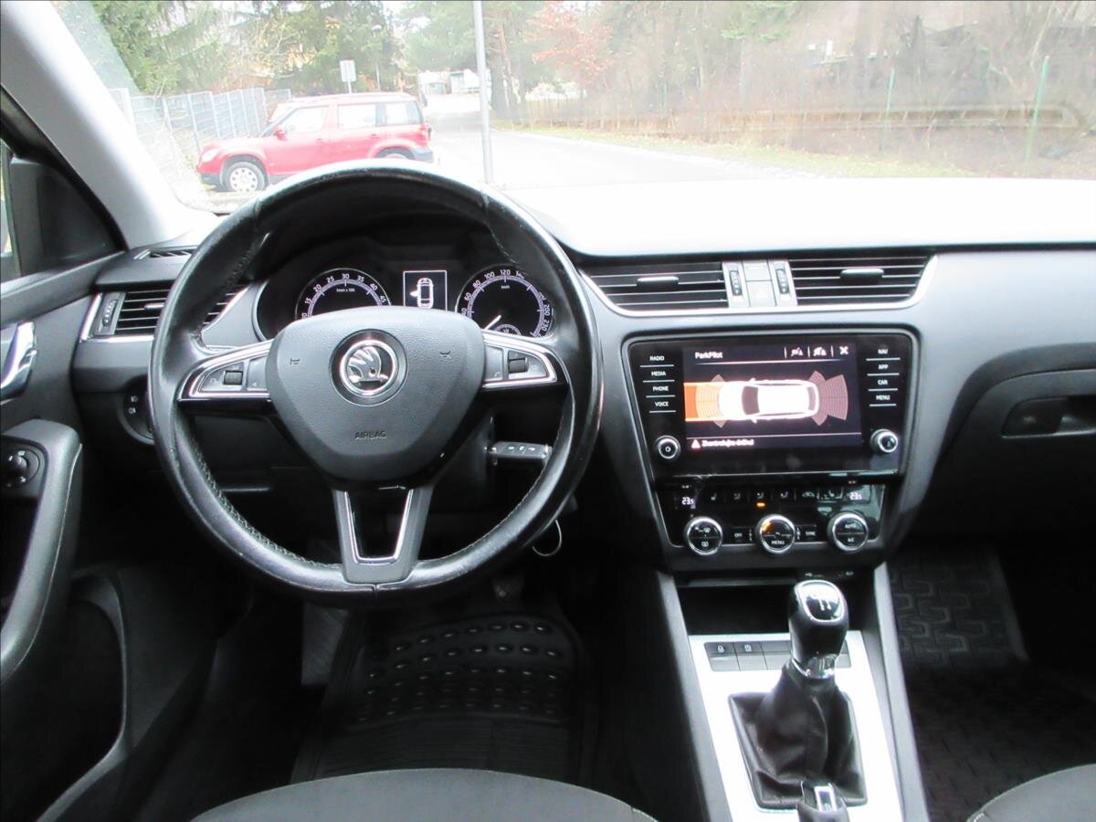 Škoda Octavia Kombi 1,6 l 85 kw
