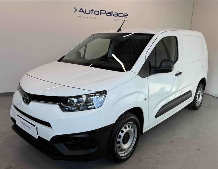 Toyota ProAce City VAN-Minibus 1,5 l 75 kw