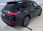 Audi Q7 SUV 0,0 0