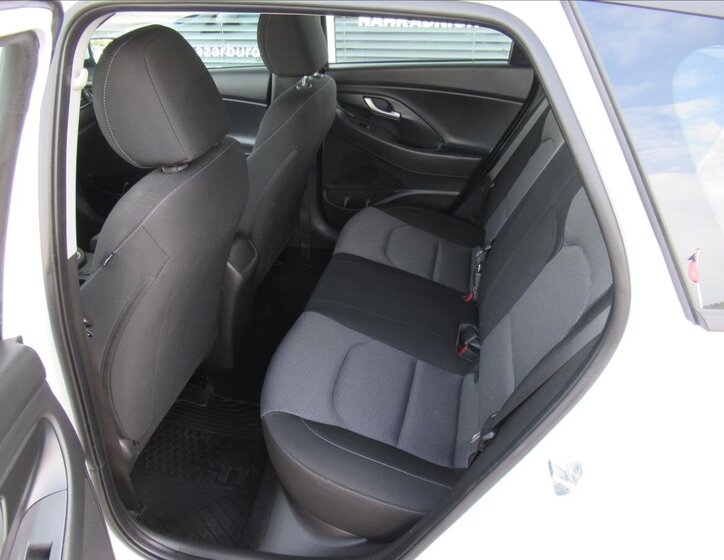 Hyundai i30 Kombi 1,4 l 73 kw