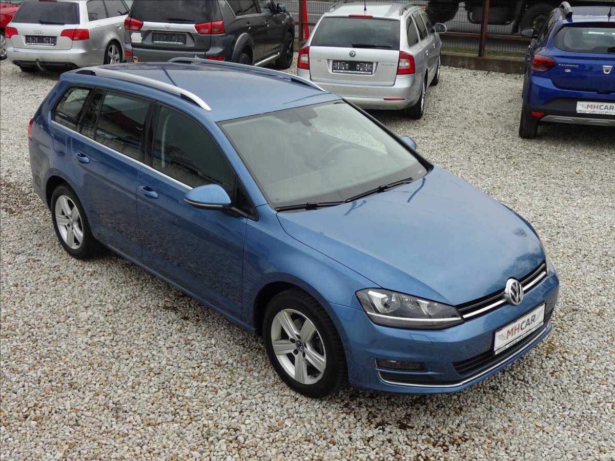 Volkswagen Golf Kombi 1,6 l 77 kw