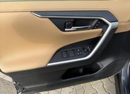 Toyota RAV4 SUV 2,5 l 131 kw