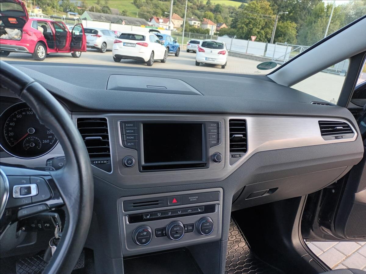 Volkswagen Golf Sportsvan MPV 1,4 l 92 kw