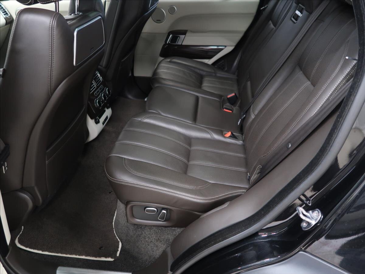 Land Rover Range Rover SUV / Terénní 4,4 l 250 kw