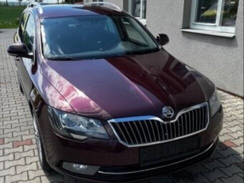 Škoda Superb Kombi 0,0 125 kw