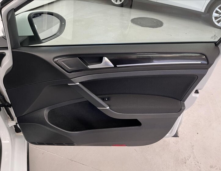 Volkswagen Golf Hatchback 2,0 l 135 kw