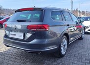 Volkswagen Passat Kombi 2,0 l 176 kw