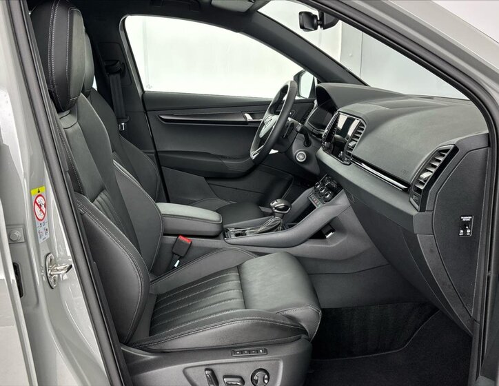 Škoda Karoq SUV / Terénní 1,5 l 110 kw