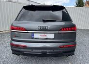 Audi SQ7 11