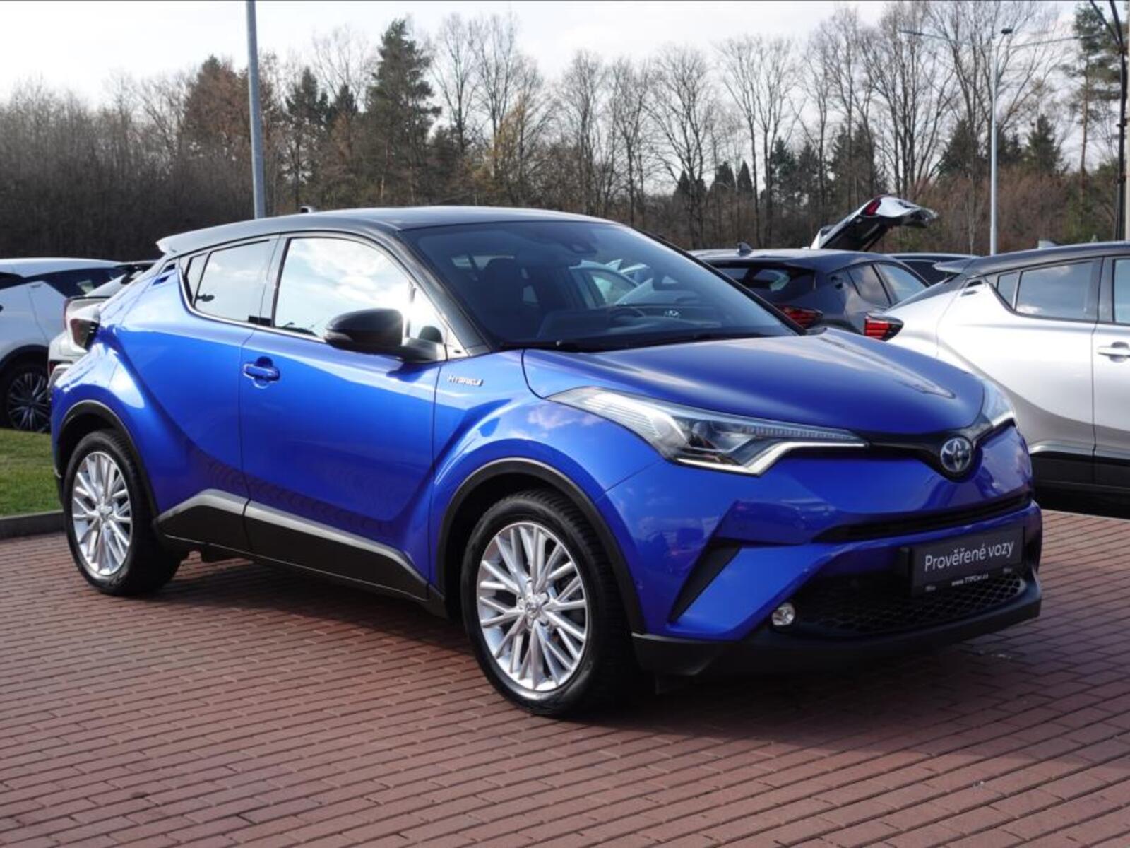 Toyota C-HR 3