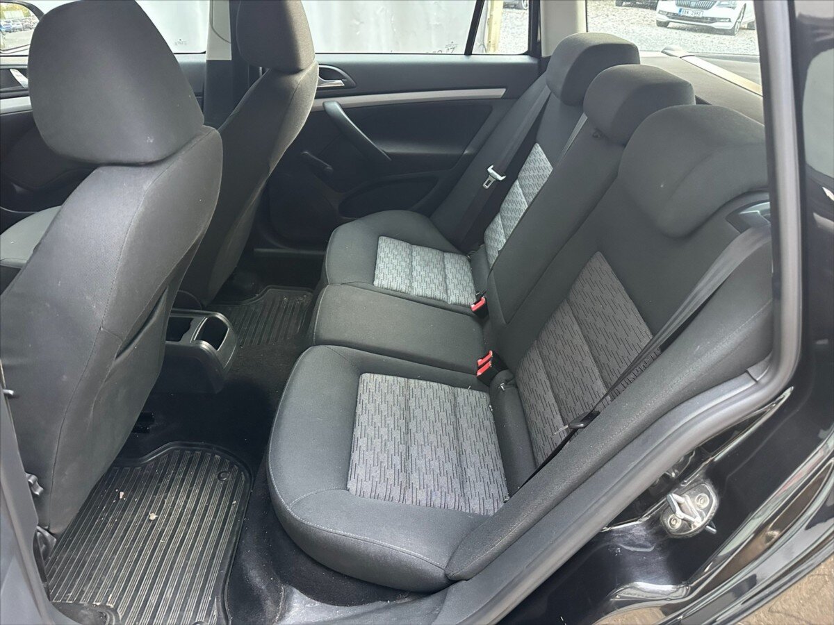 Škoda Octavia Kombi 2,0 l 103 kw
