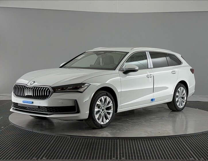 Škoda Superb Kombi 2,0 l 142 kw