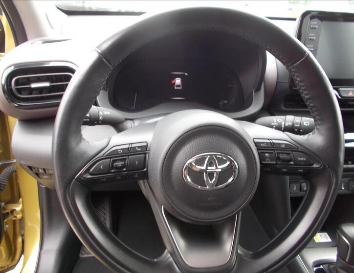 Toyota Yaris Cross 28