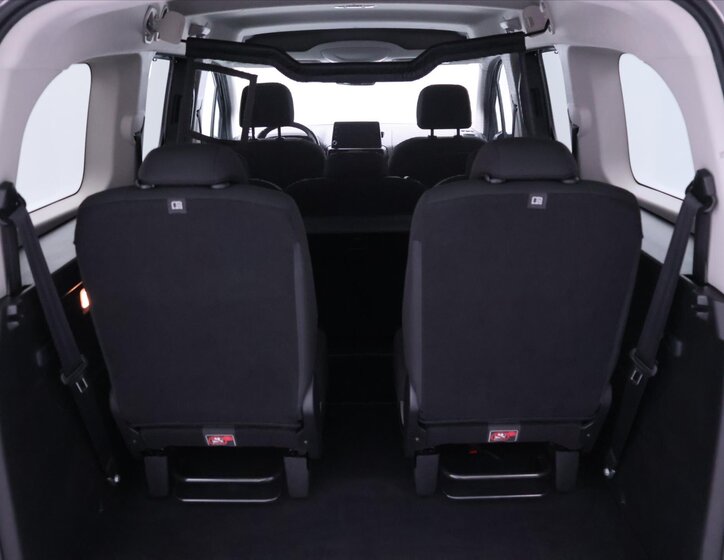 Toyota ProAce City Verso MPV 1,2 l 96 kw