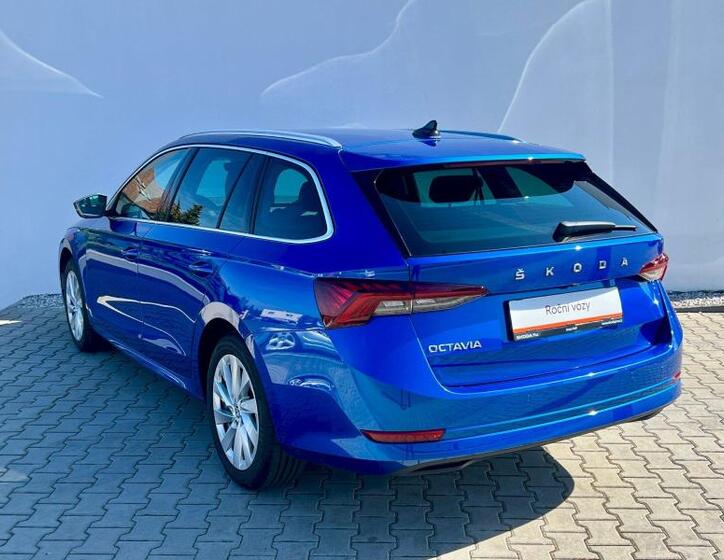 Škoda Octavia 8