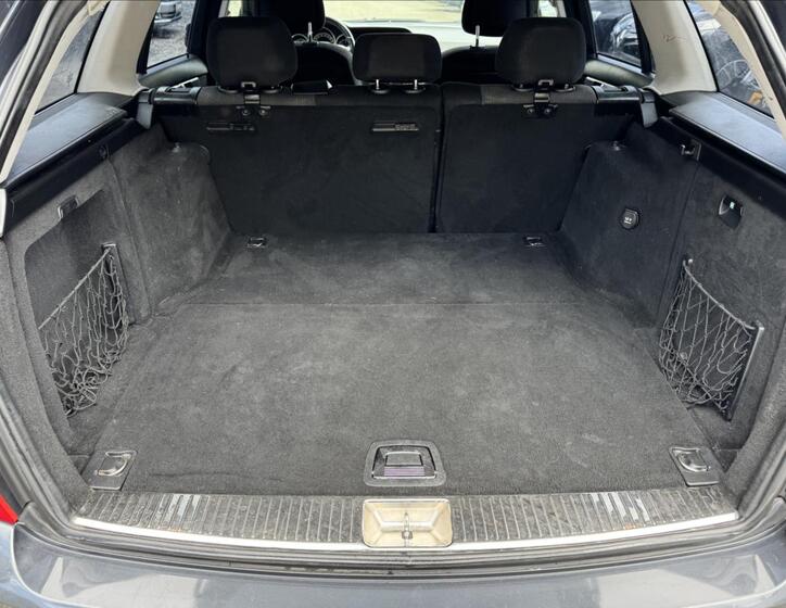 Mercedes-Benz Třídy C 8