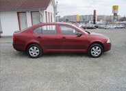 Škoda Octavia Sedan / Limuzína 1,6 l 75 kw