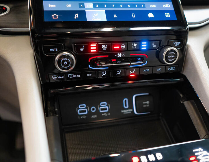 Jeep Grand Cherokee 27