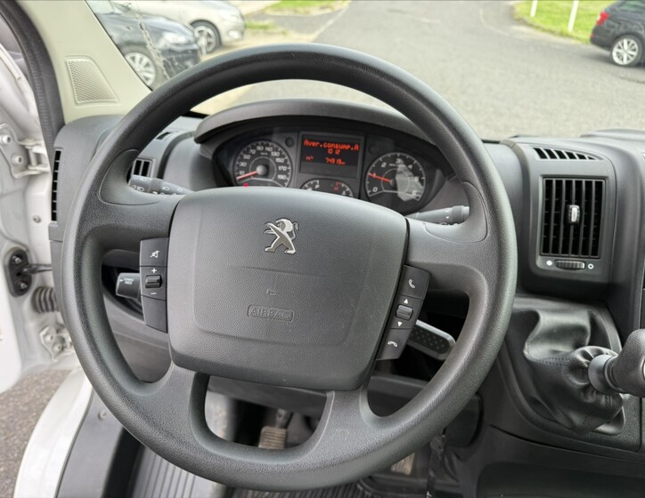 Peugeot Boxer 7