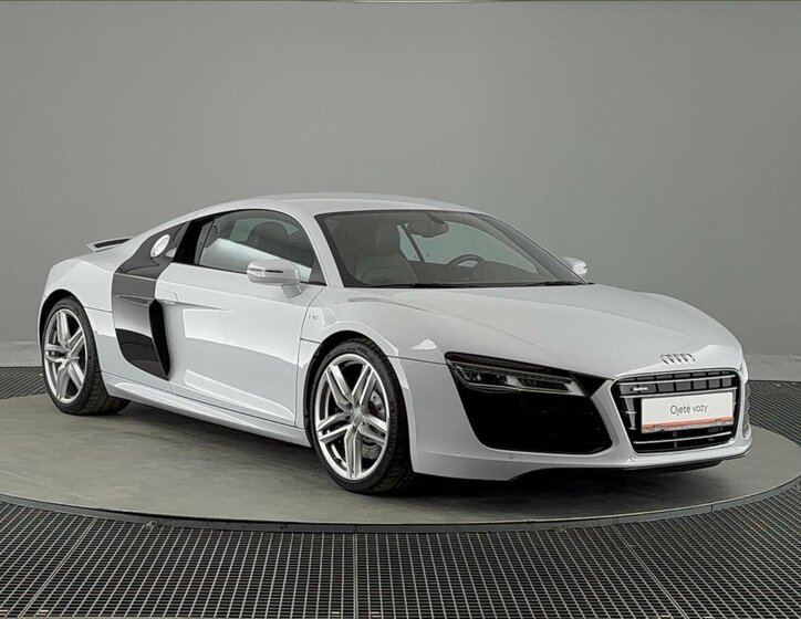 Audi R8 Kupé 5,2 l 386 kw