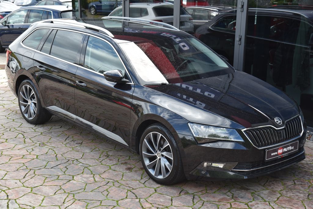 Škoda Superb