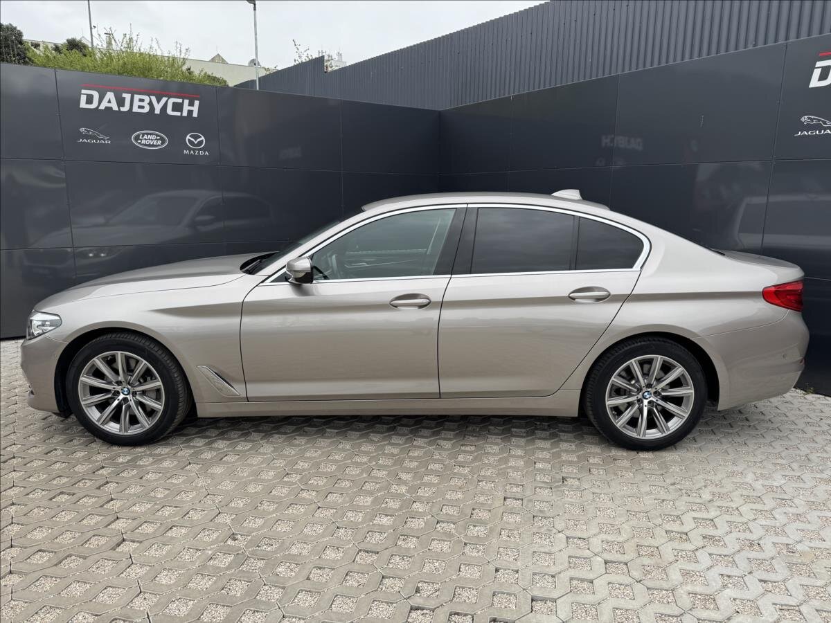 BMW Řada 5 Sedan / Limuzína 2,0 l 185 kw
