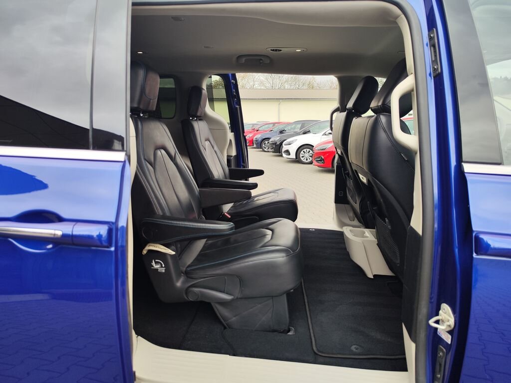 Chrysler Pacifica MPV 3,6 l 214 kw