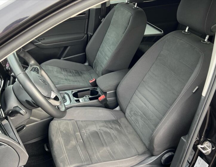 Volkswagen Touran 11