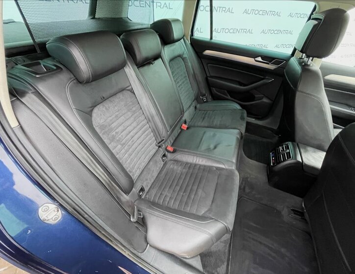 Volkswagen Passat Kombi 2,0 l 176 kw