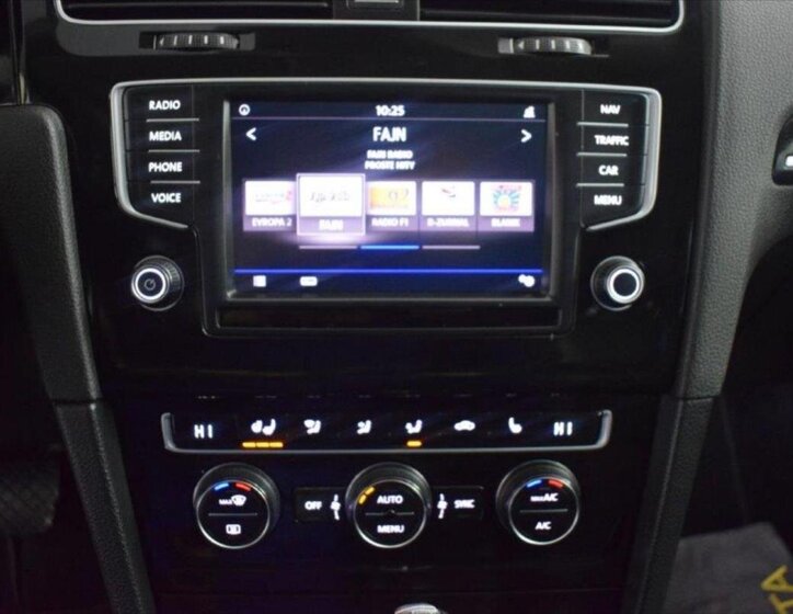 Volkswagen Golf Kombi 2,0 l 110 kw