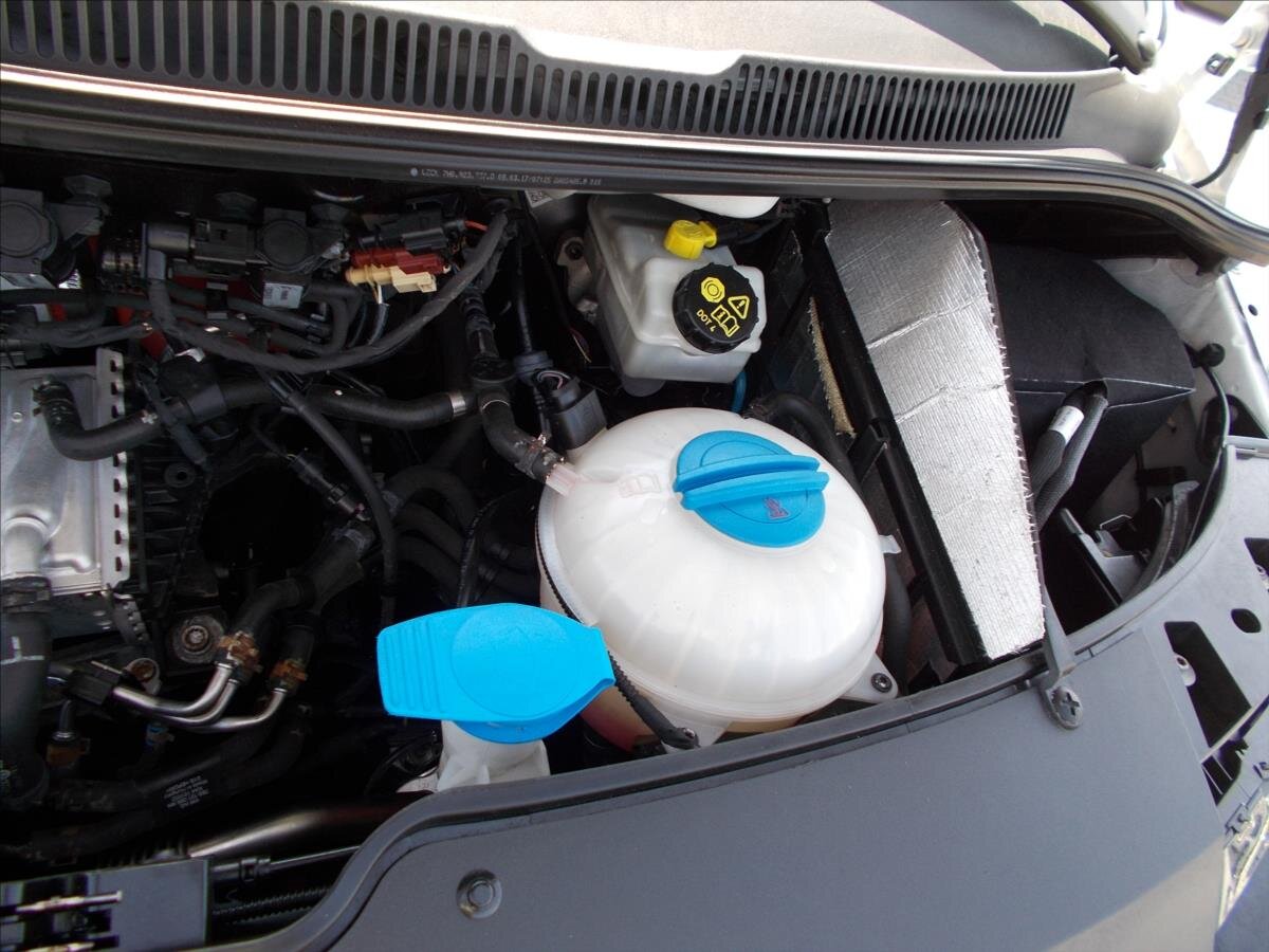 Volkswagen Transporter Ostatní 2,0 l 150 kw