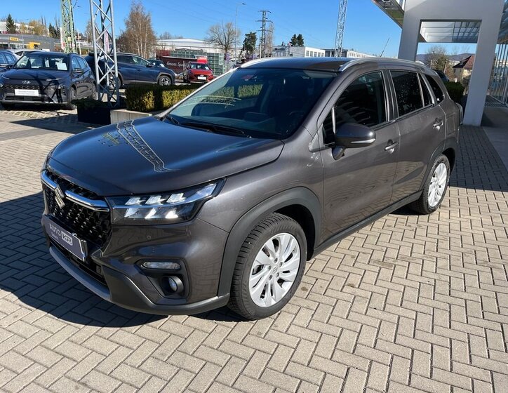 Suzuki S-Cross SUV / Terénní 1,4 l 95 kw