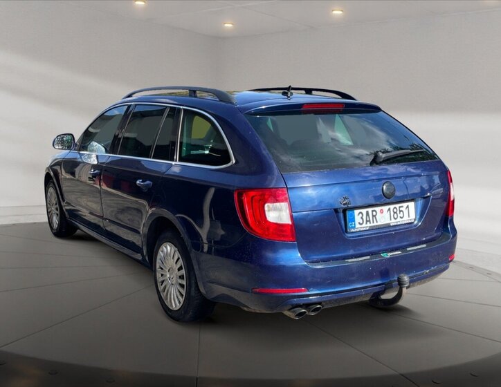 Škoda Superb Kombi 2,0 l 103 kw