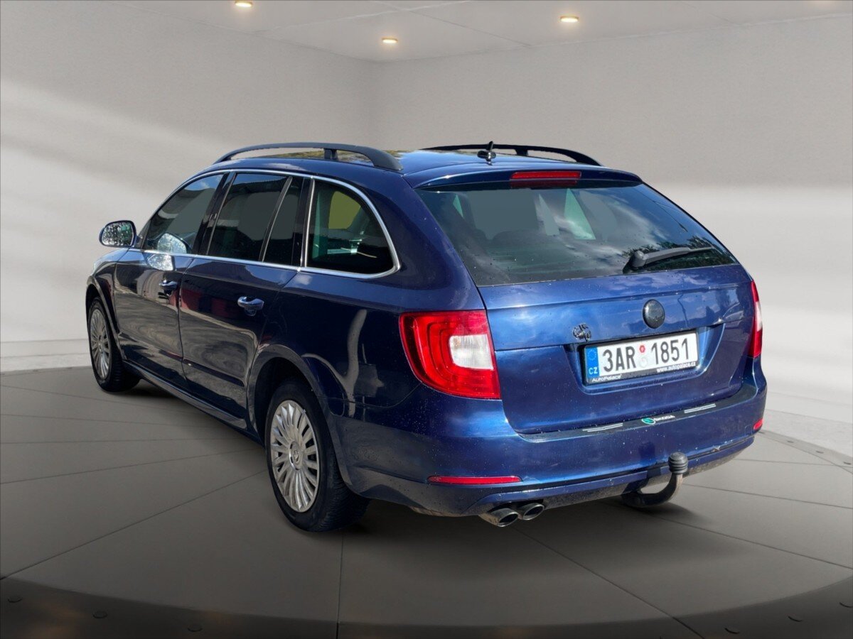 Škoda Superb Kombi 2,0 l 103 kw