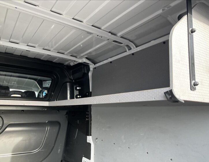 Peugeot Boxer Skříň 2,2 l 103 kw