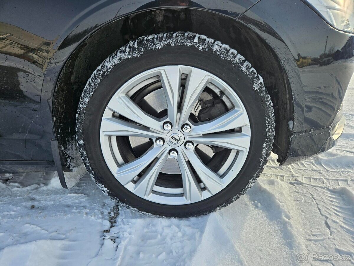 Volvo V90 Kombi 2,0 l 145 kw