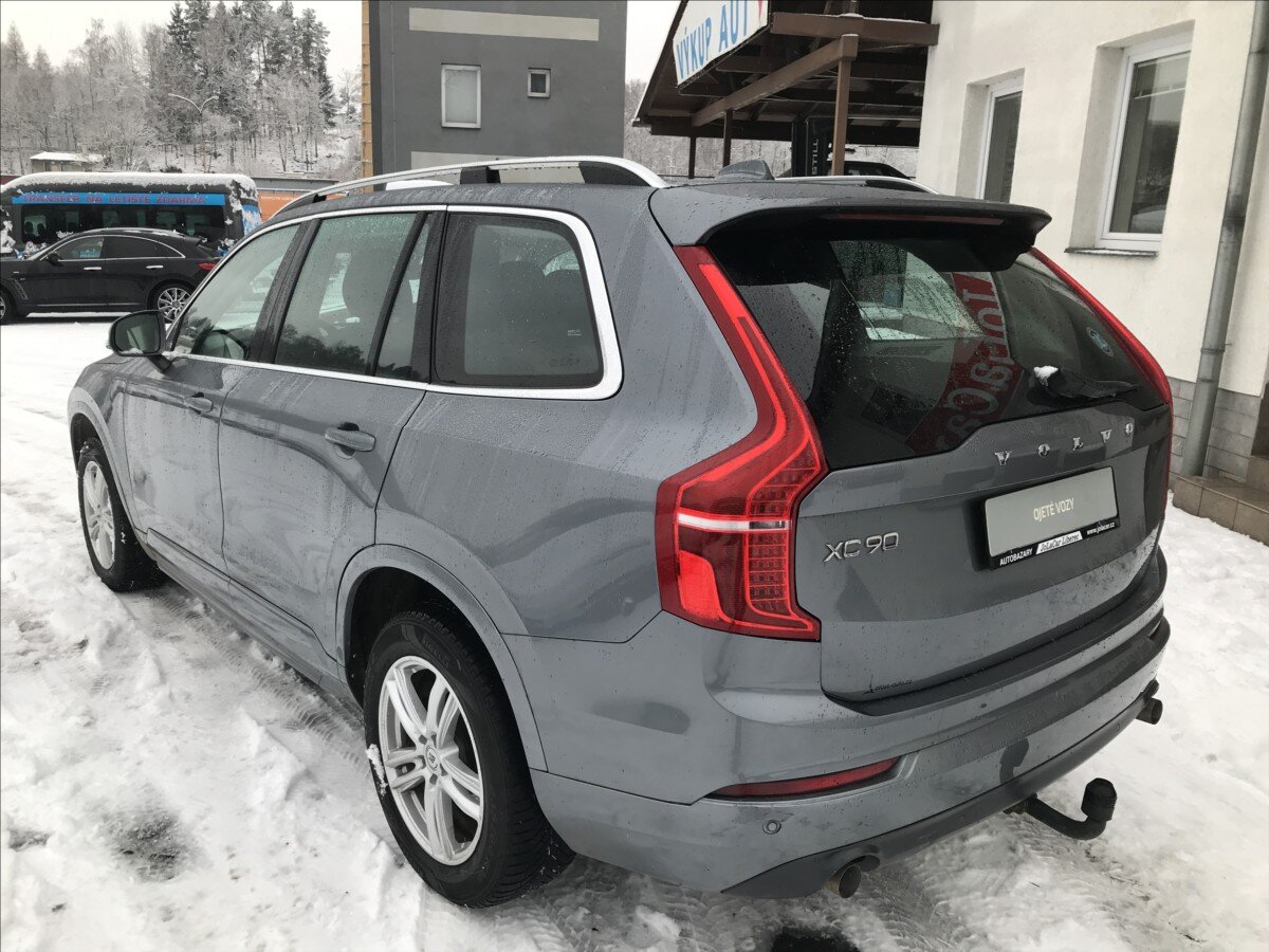 Volvo XC90 SUV 2,0 l 173 kw