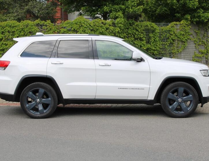 Jeep Grand Cherokee 7