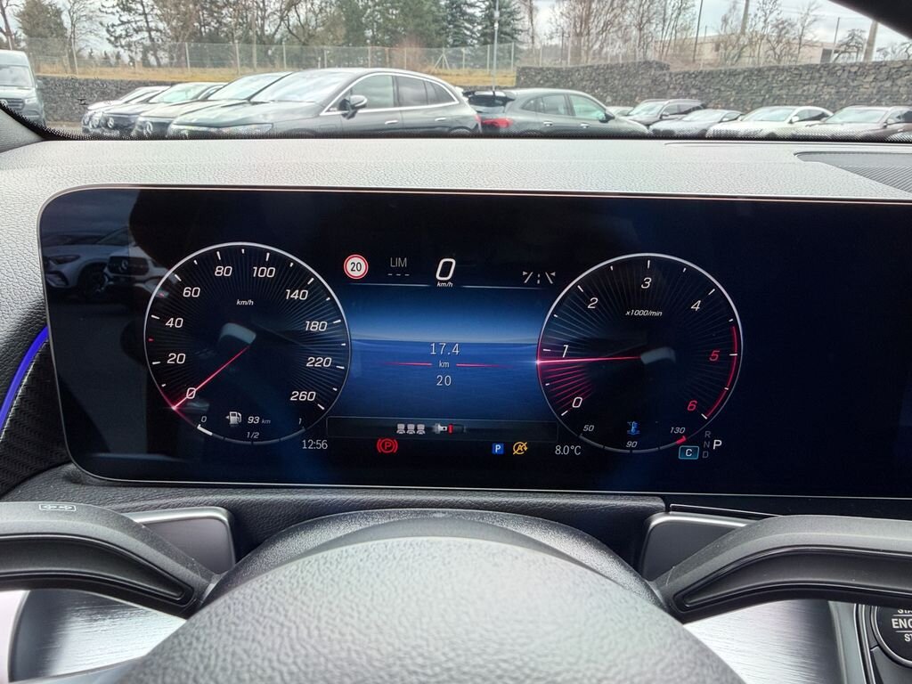 Mercedes-Benz GLB SUV / Terénní 2,0 l 110 kw