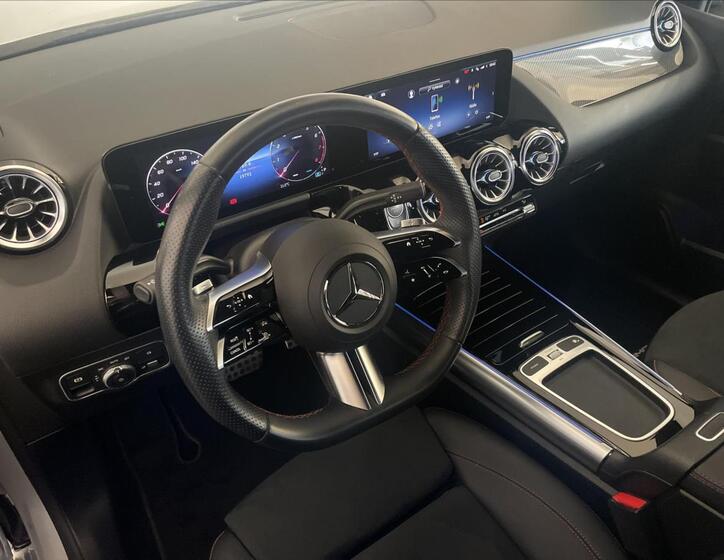 Mercedes-Benz Třídy B 9