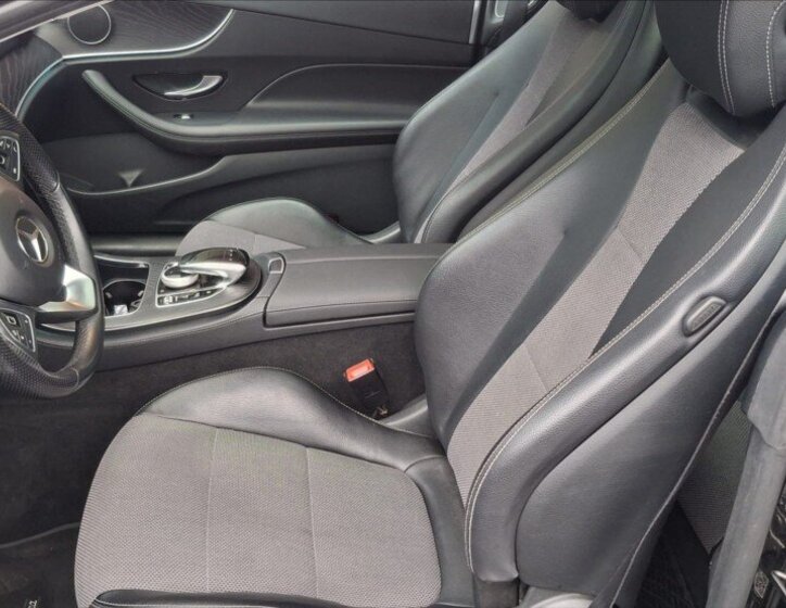 Mercedes-Benz Třídy E Kupé 2,0 l 143 kw