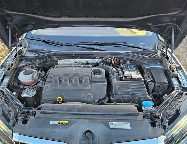 Škoda Superb Kombi 2,0 l 140 kw