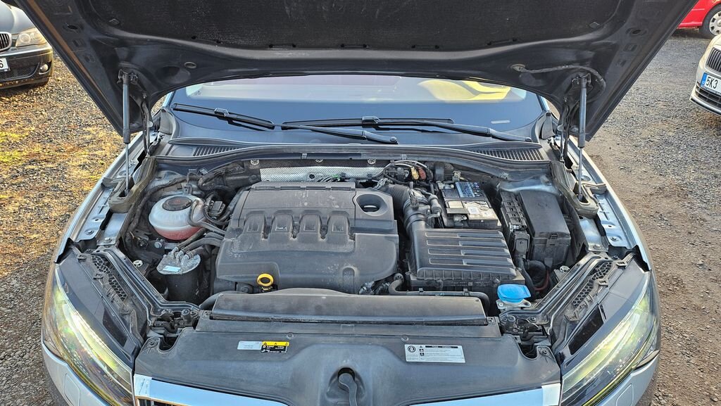 Škoda Superb Kombi 2,0 l 140 kw